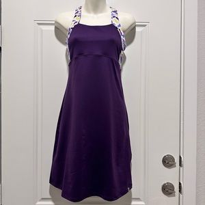 Title 9 dress, like new condition…with a pocket!